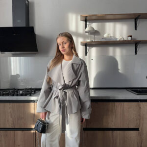 Płaszcz krótki one size